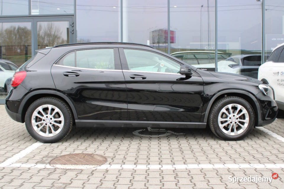 MercedesBenz Klasa GLA 2015r Salon Polska Samochody osobowe Bielsko-Biała
