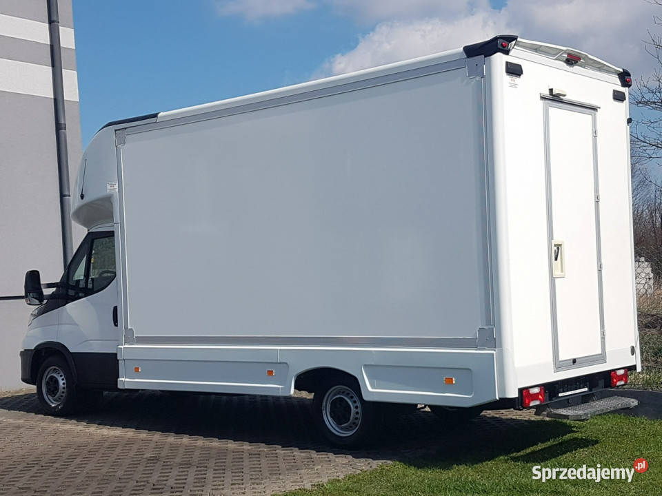 Iveco Daily KONTENER NISKOPODŁOGOWY 443x223x242 wielofunkcyjna kierownica Poręba