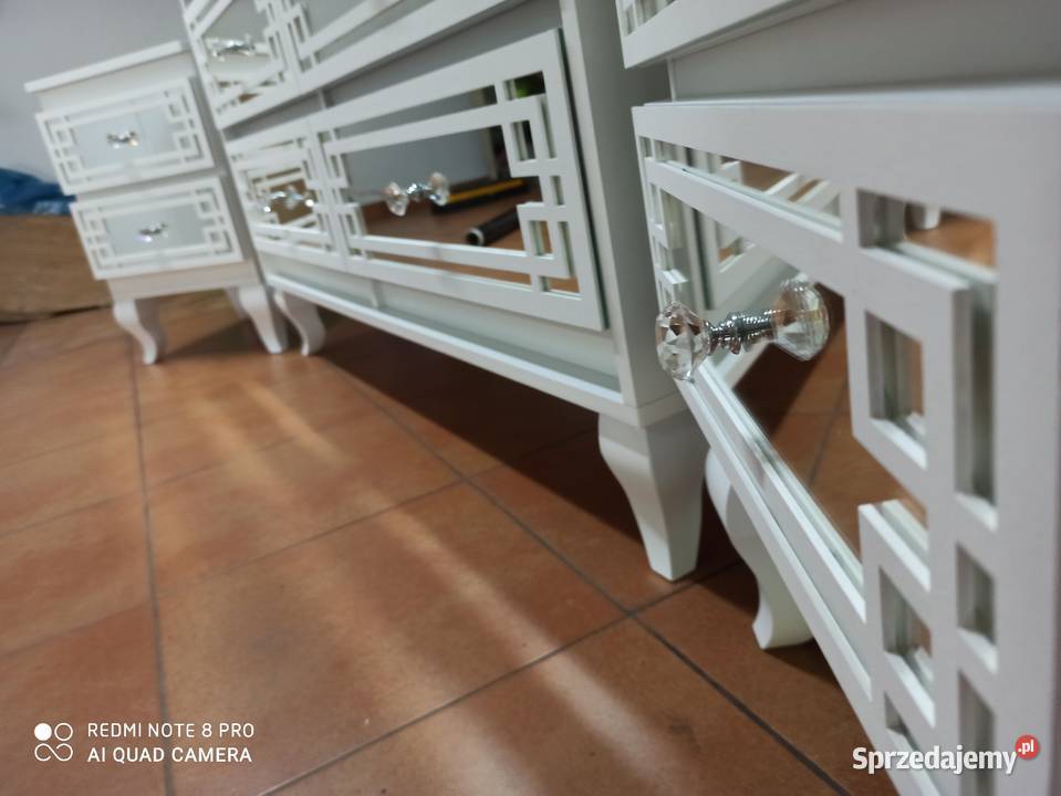 Zestaw Komoda 1202 szafki nocne 40x35 Glamour