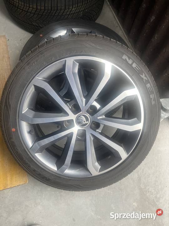 Felgi aluminiowe 17 skoda octavia 3 opolskie Krapkowice sprzedam
