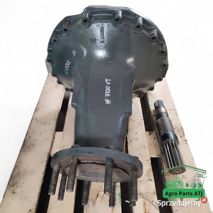 Zwolnica 716161150014 Reduktor 150051A Massey Zawieszenie sprzedam