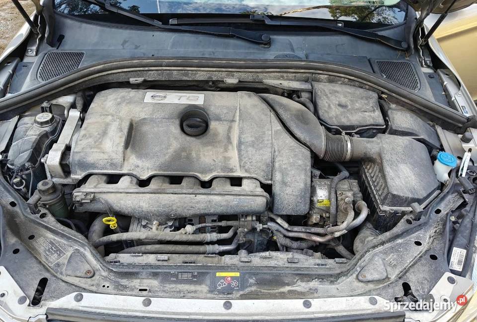 Sprzedam piękne złote Volvo XC 60