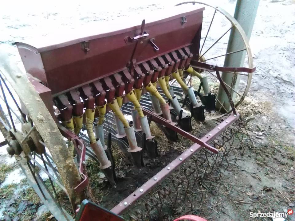 Siewnik zbożowy SHL konny do ciągnika Nałęczów sprzedam