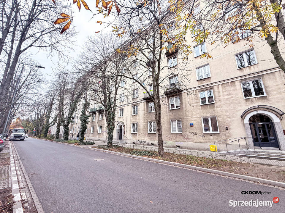 Klimatyczna kawalerka 341 m w kamienicy Piętro 5 Wierzbno