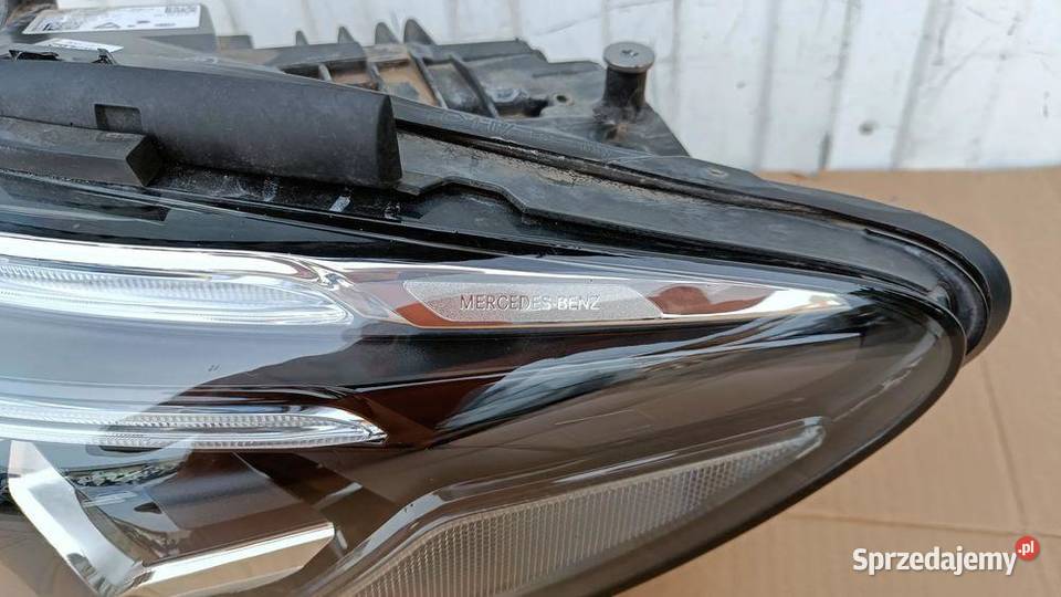 MERCEDES B W247 FULL LED LAMPA LEWA sprzedam