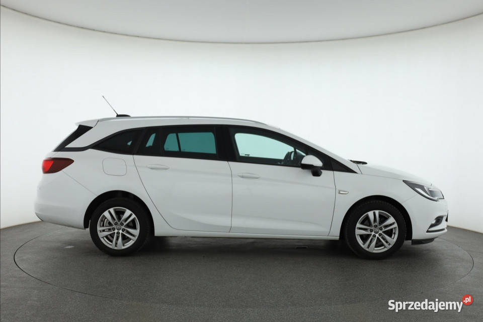 Opel Astra 14 T centralny zamek Piaseczno sprzedam