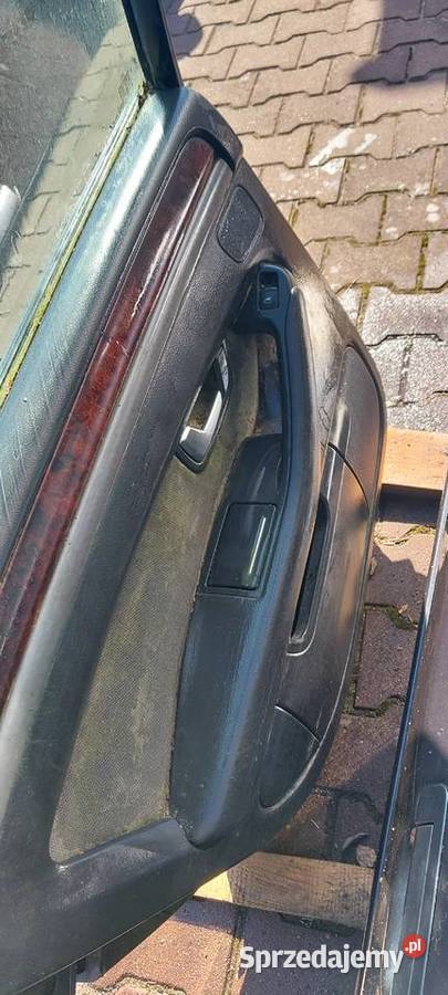 Drzwi prawe lewe tył tylne AUDI A8D3 osobowe Szczecin