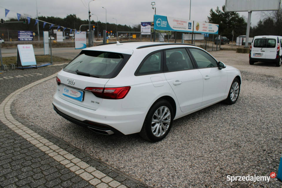 Audi A4 STronic Gwarancja Nawigacja Fvat Salon podgrzewane fotele Warszawa