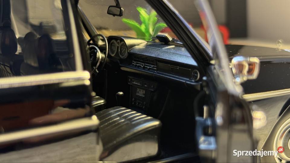 MercedesBenz 200 w115 taxi 118 Norev Modelarstwo Kolekcje Żary