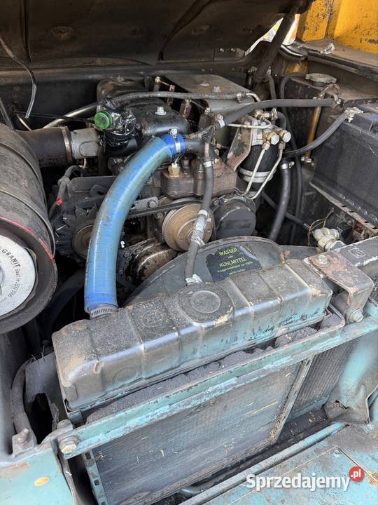 Ładowarka przegubowa Hanomag Silnik Perkins uszkodzony Janów