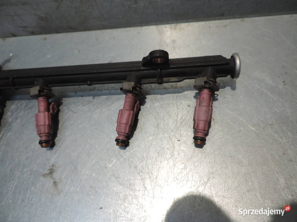 LISTWA WTRYSKOWA FORD KA FIESTA MK4 13 Nowy Sącz