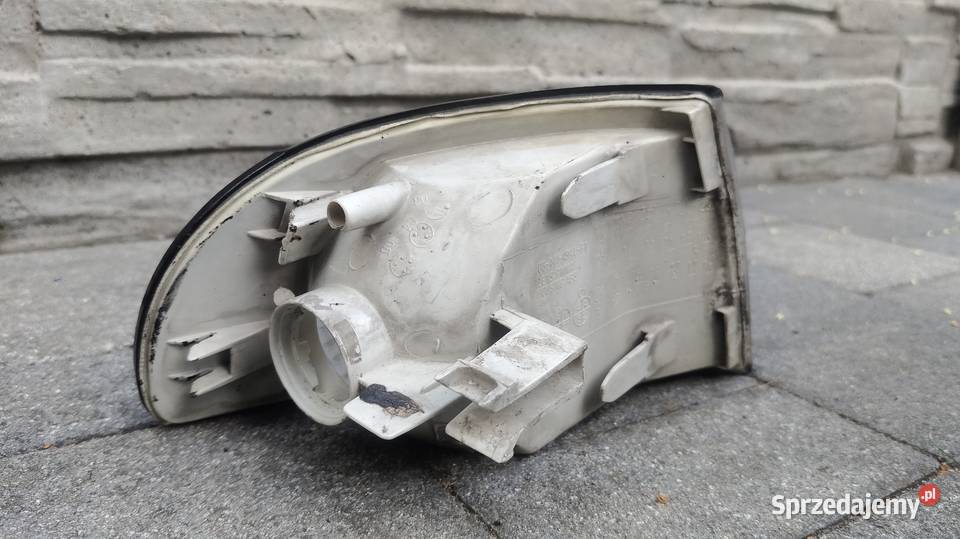 Zestaw lampy Audi A4 B5 reflektor lewy Łódź