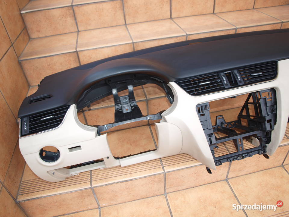 Skoda Octavia 3 III konsola deska rozdzielcza Kalisz