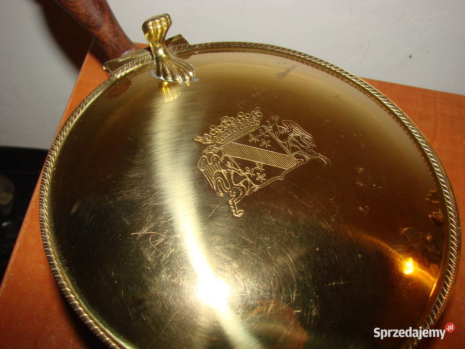 mosieżny herbowy rondelek z pokrywką