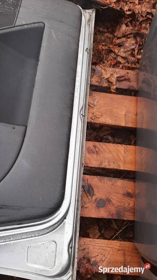 drzwi prawe lewe przód tył mondeo mk3 kombi osobowe Dębno