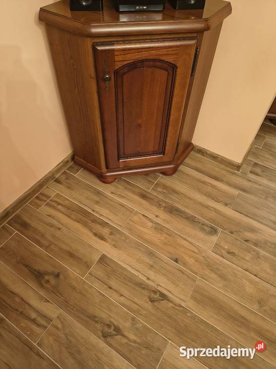 Szafka narożna Bawaria sprzedam