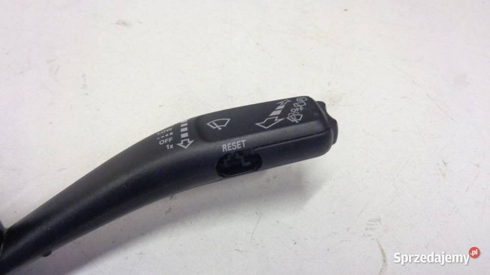 przełącznik zespolony AUDI A4 A5 Q5 8R0953502AE sprzedam