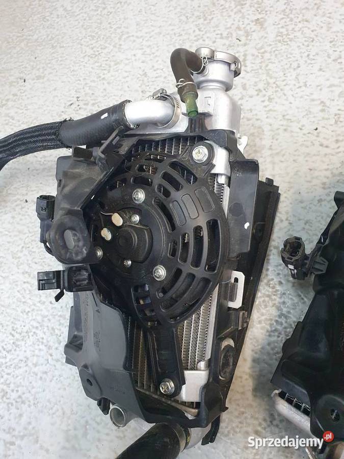 Honda CRF 1000 1100 Africa Twin chłodnica wody Grońsko