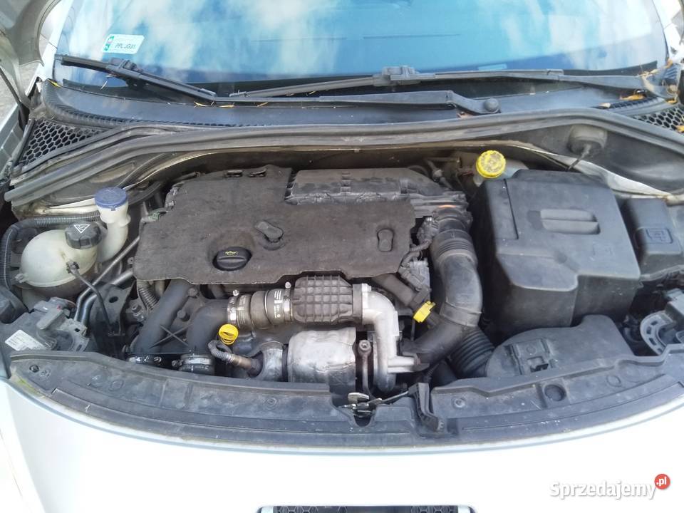 Peugeot 207 16 HDI kombi 2010 r Strumiany