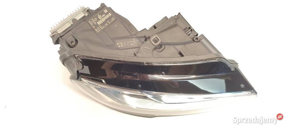 AUDI A8 D4 LAMPA PRAWY PRZÓD MATRIX 2016