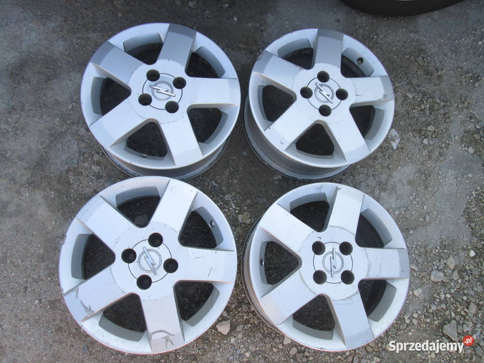 Alufelgi 4x100x15 Opel Średnica 15" lubelskie