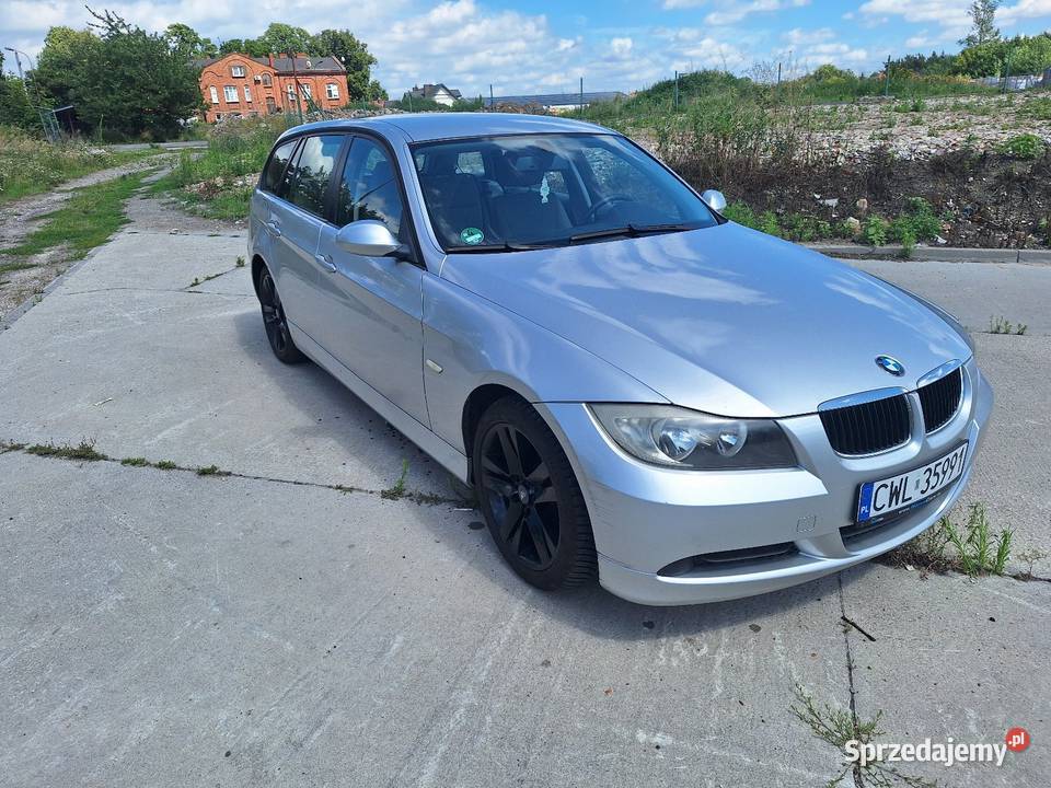 BMW Seria 3 E90 E91 E92 E93 Touring E91 20 320i Seria 3 Samochody osobowe