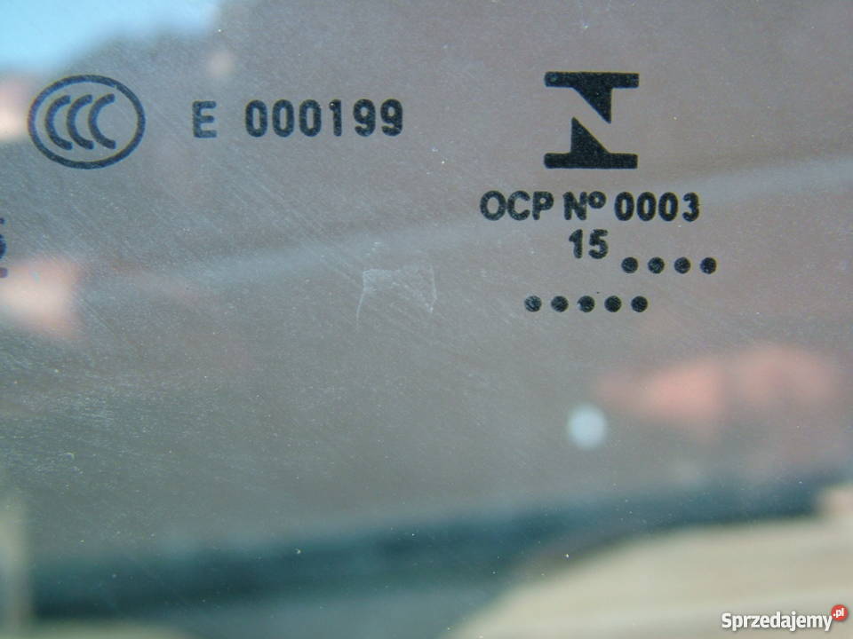 Citroen C4 II B7 szyba boczna prawa 15r osobowe Turek