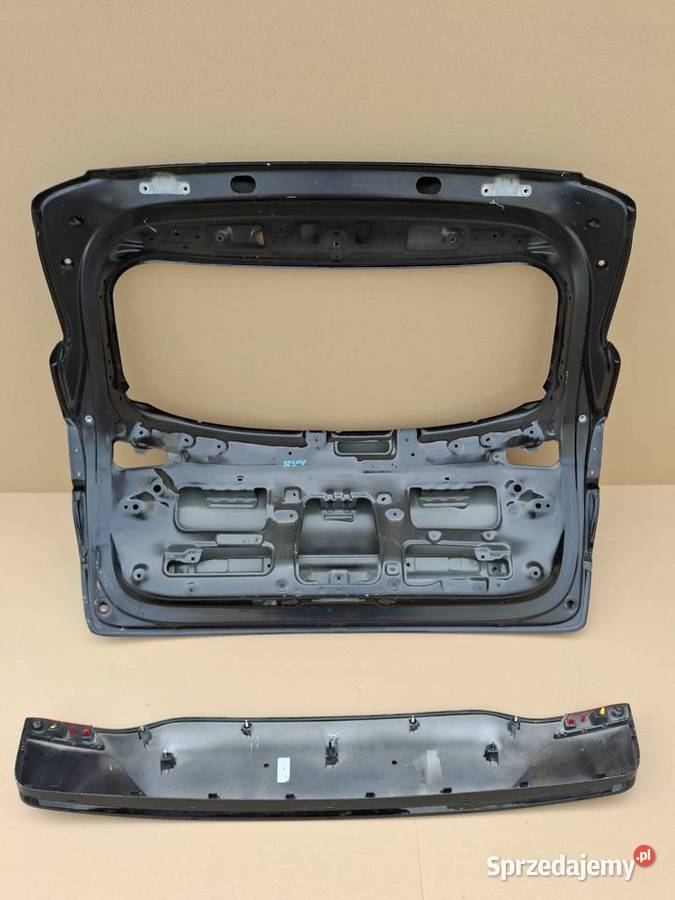 HYUNDAI TUCSON III LIFT KLAPA BAGAŻNIKA TYŁ Bieleń sprzedam