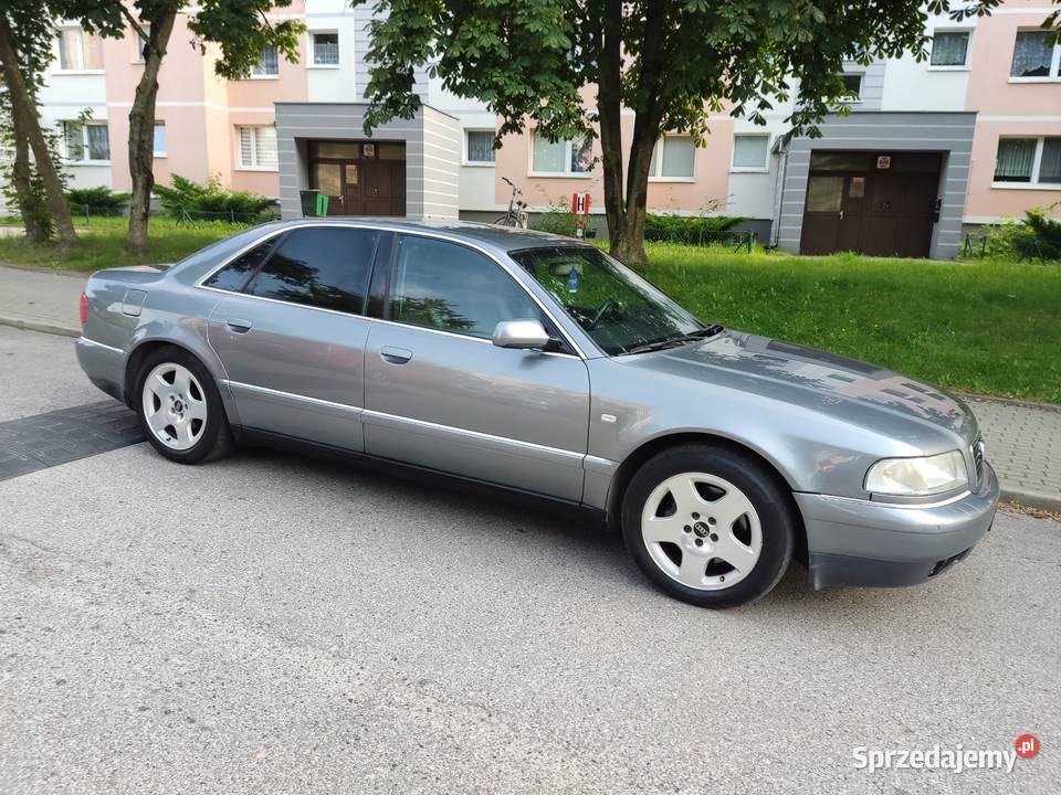 AUDI A8 D2 sedan r2000 poj 37V8 GAZ opłaty 2027r centralny zamek Elbląg