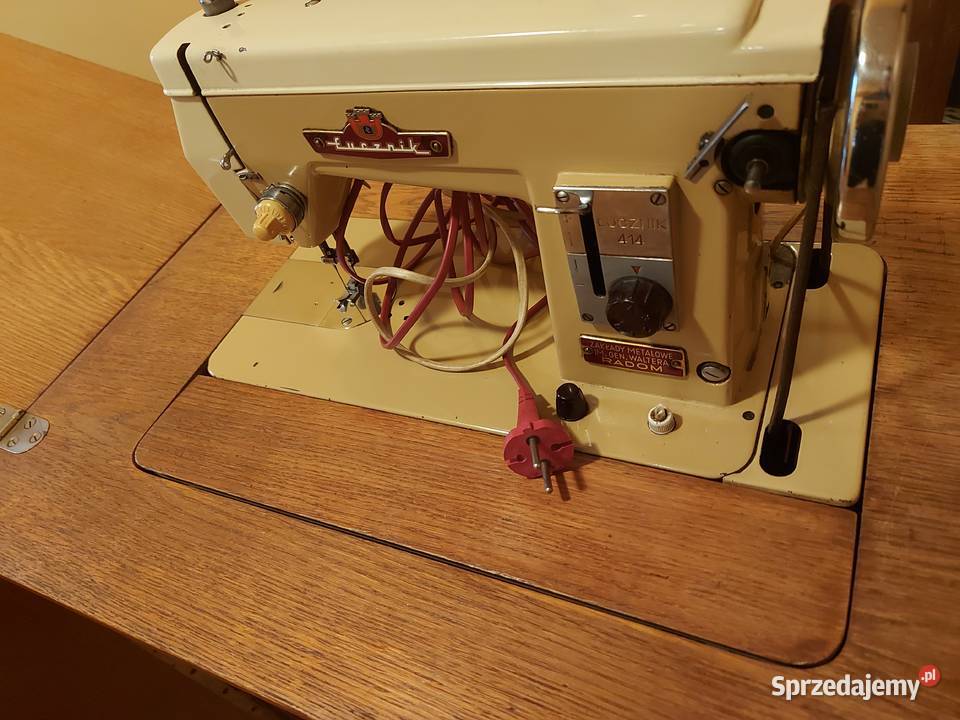 Maszyna do szycia Łucznik 414 AGD Wołów