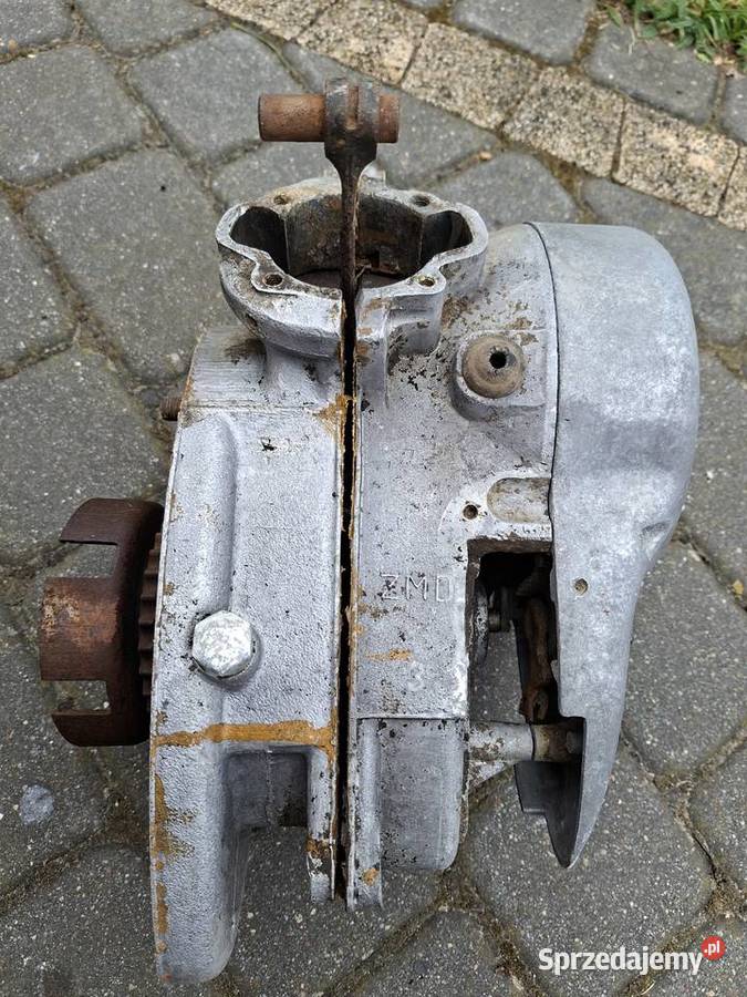 Kartery silnika WSK 125 plus pokrywa zaplonu Białaczów
