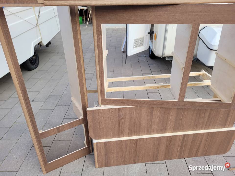 Meble do Niewiadowa z montażem Marki