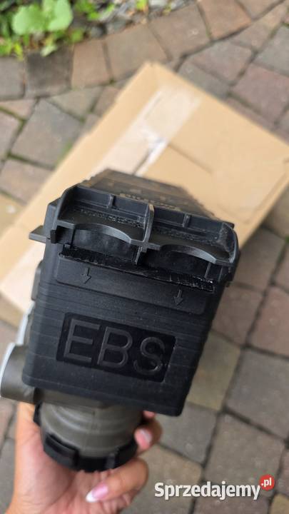 Zawór Modulator EBS Tylnej Osi 24V KnorrBremse Łomazy sprzedam