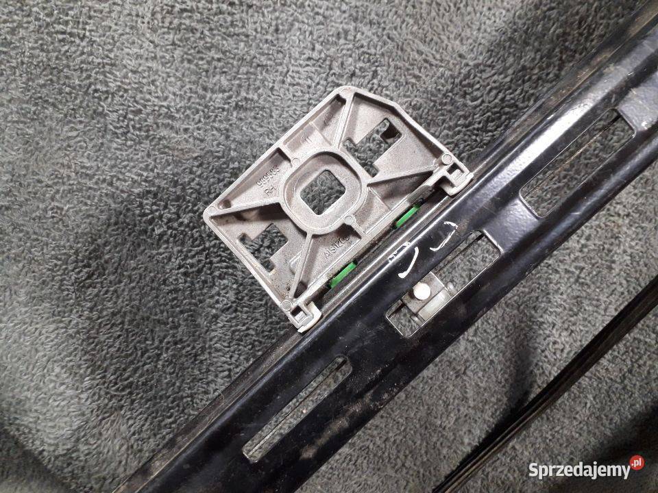 Mechanizm prowadnica szyby VW Passat CC Prawy Włoszczowa