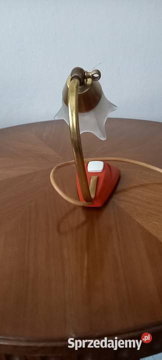 Mała lampka nocna z kloszem z lat 5060 ubwieku 2 Skierniewice sprzedam