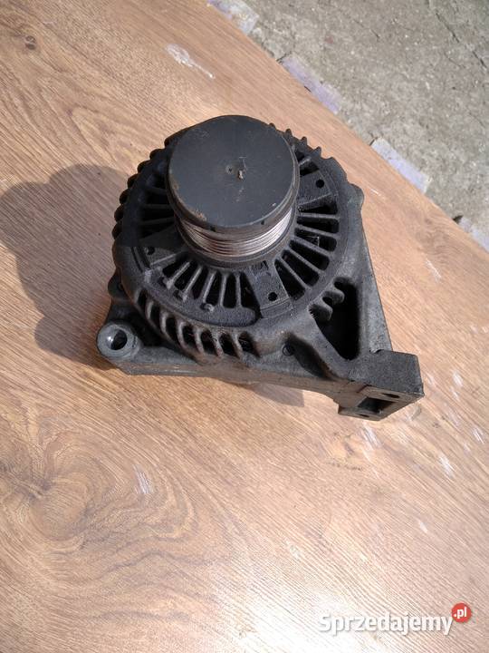 Alternator Volvo v40 20T 9472908 Denso 14v120a osobowe Krośniewice