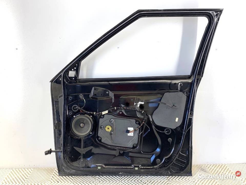 DRZWI PRAWY PRZÓD SKODA FABIA II Hatchback 0614 Drzwi
