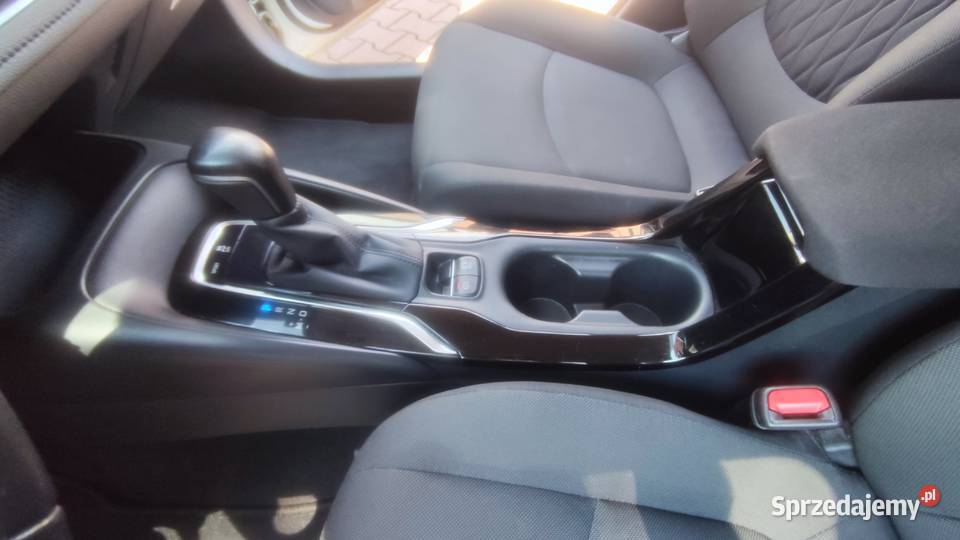 Toyota Corolla Sedan Comfort automat 2021r elektryczne szyby Corolla Zabrze
