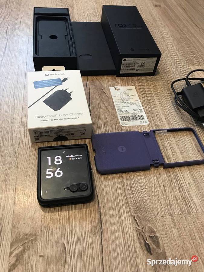 Motorola Razr 50 Ultra 12512 GB kompletny zestaw dolnośląskie Wałbrzych