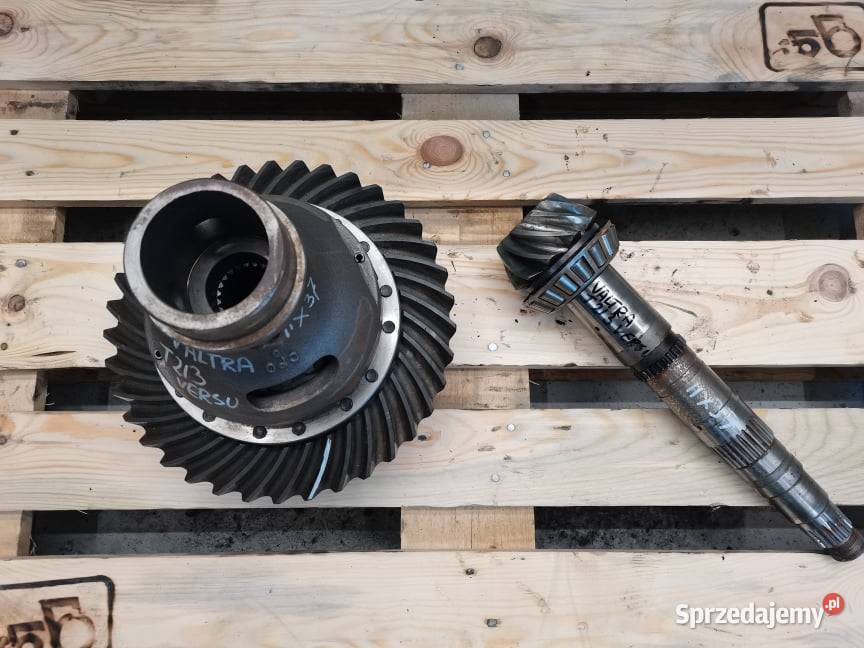 Valtra T213 Versu Środek mostu TB0147 sprzedam