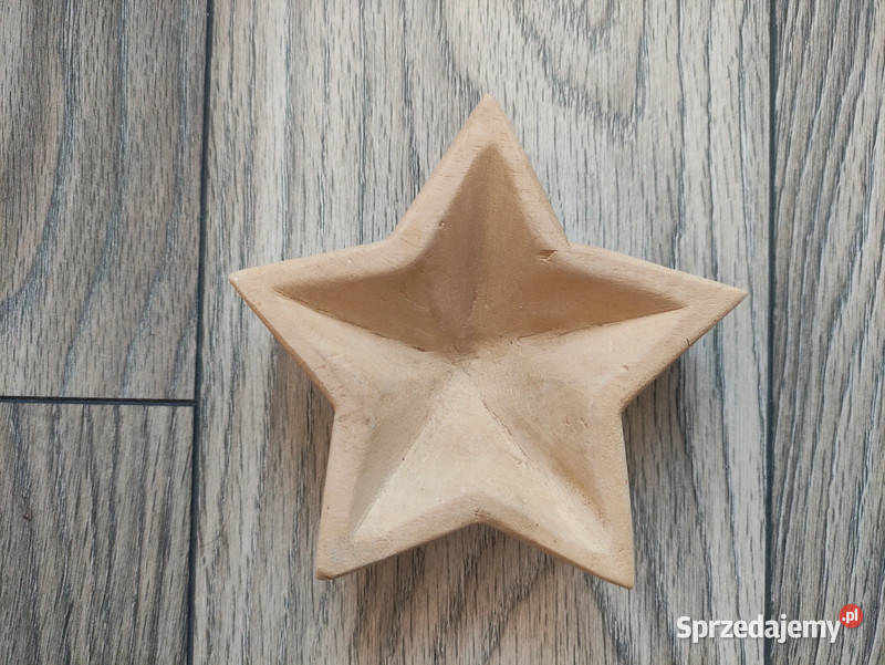 Drewniany świecznik w kształcie gwiazdy na tea Wronki sprzedam