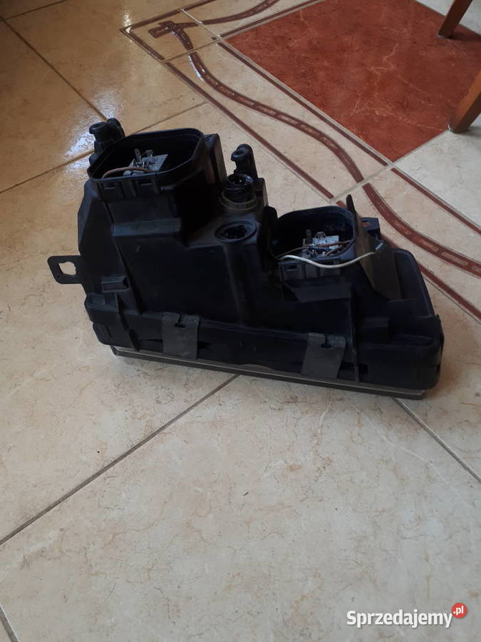 LAMPY BMW E36 SOCZEWKA NA CZĘŚCI Czyżowice