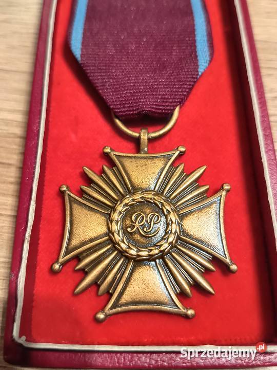 Krzyż Zasługi III RP Brązowy Poznań