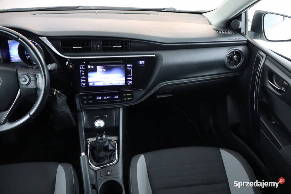 Toyota Auris 16 Valvematic Zabrze sprzedam
