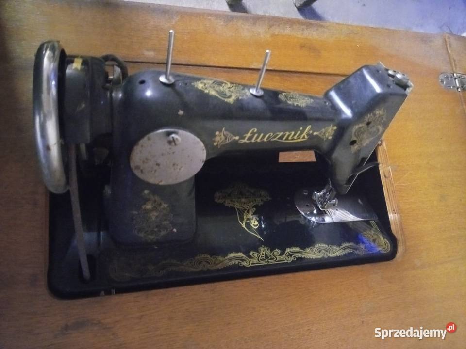 Zabytkowa maszyna do szycia Kórnik