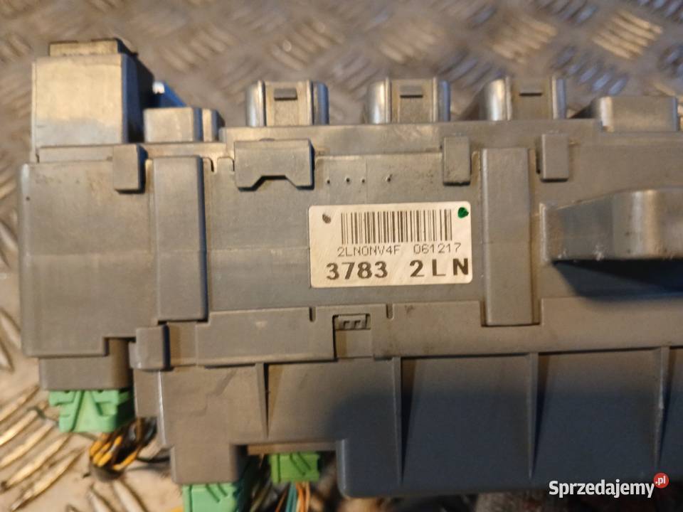 Skrzynka bezpieczników 37832LN Honda Civic VIII małopolskie sprzedam