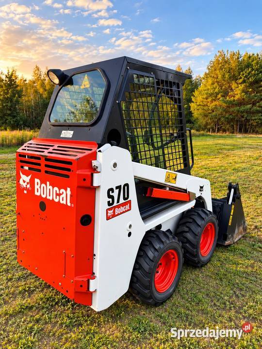 Wynajem miniładowarki BOBCAT S70 z mini Sandomierz