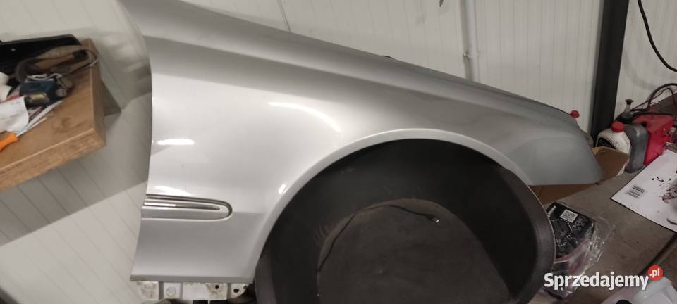 Mercedes CLK 32 V6 2002r Na częściKod lakieru wielkopolskie