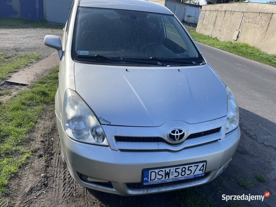 Toyota corolla Verso Świdnica