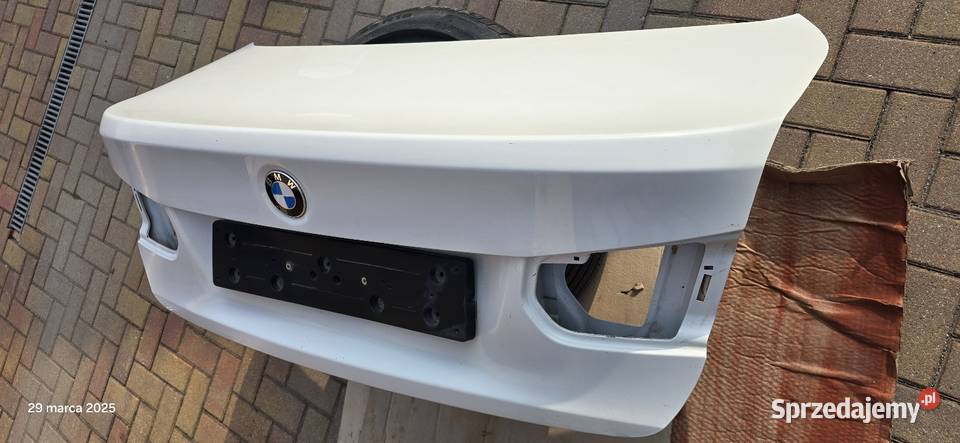 Pokrywa klapa bagażnika BMW F30 LCI Kolor A300 osobowe lubuskie Żagań